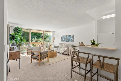 $589,000 | 6542 Ocean Crest Drive, Unit C212, Rancho Palos Verdes, CA 90275