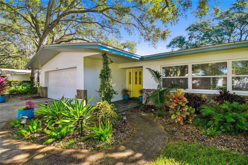 1045 Chinaberry Road Clearwater, FL 33764 - Photo 1 of 1 Gallery Image 1