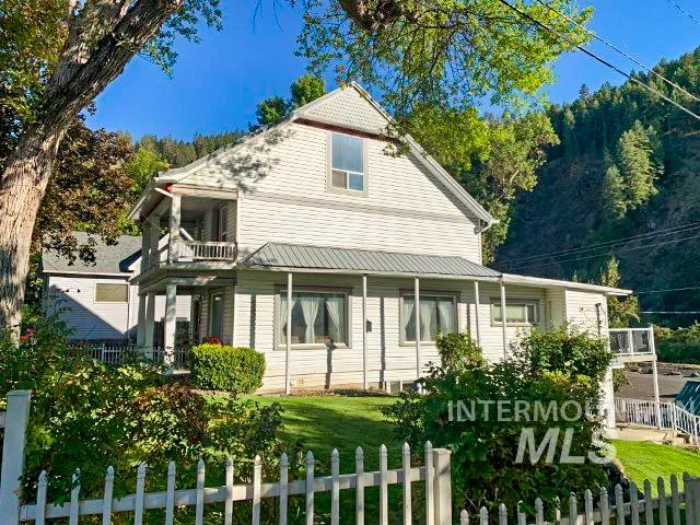 $489,000 | 901 Main Street, Kendrick, ID 83537