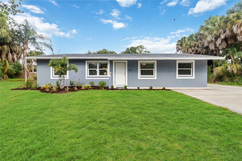 526 Conrad Road Venice, FL 34293 - Photo 2 of 27