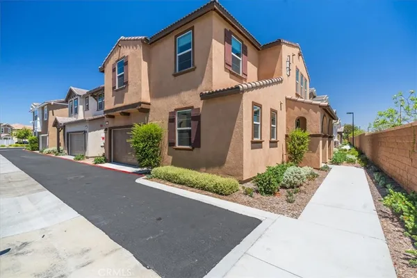 $669,000 | 28175 Ashtree Street, Temecula, CA 92591