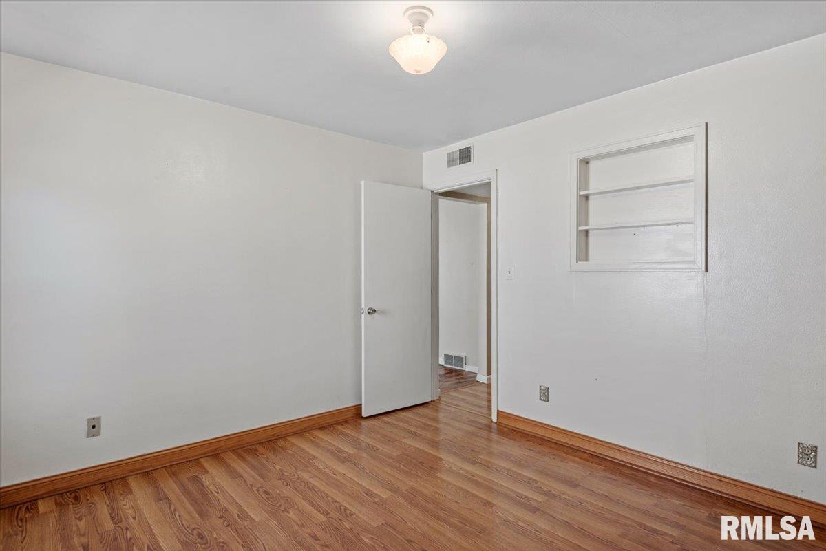 1905 North 21st Street Springfield, IL 62702 - Photo 18 of 24