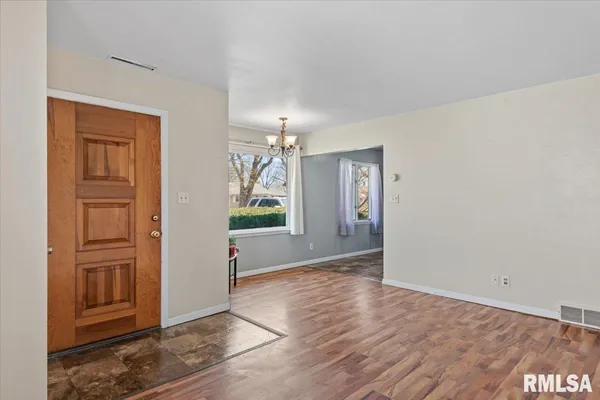 $114,900 | 1905 North 21st Street, Springfield, IL 62702