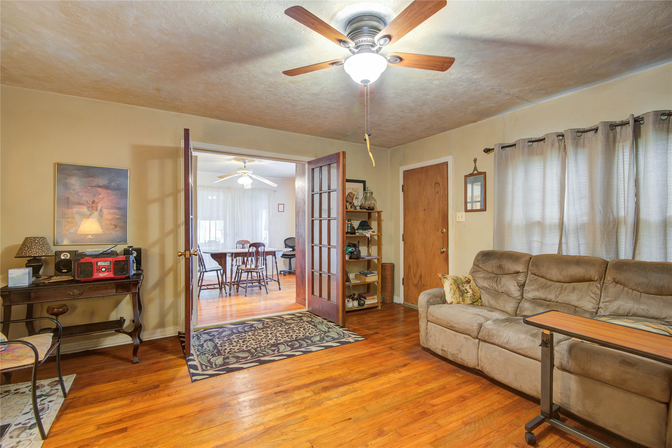 3514 Commerce Street Damon, TX 77430 - Photo 4 of 25