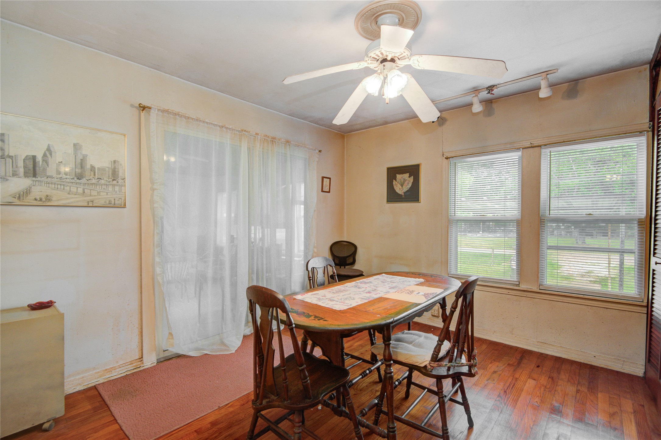 3514 Commerce Street Damon, TX 77430 - Photo 5 of 25