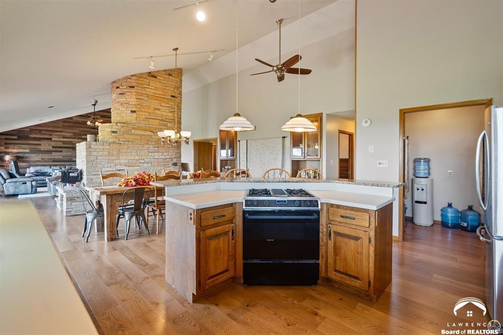 9736 West Lake Road Ozawkie, KS 66070 - Photo 29 of 93