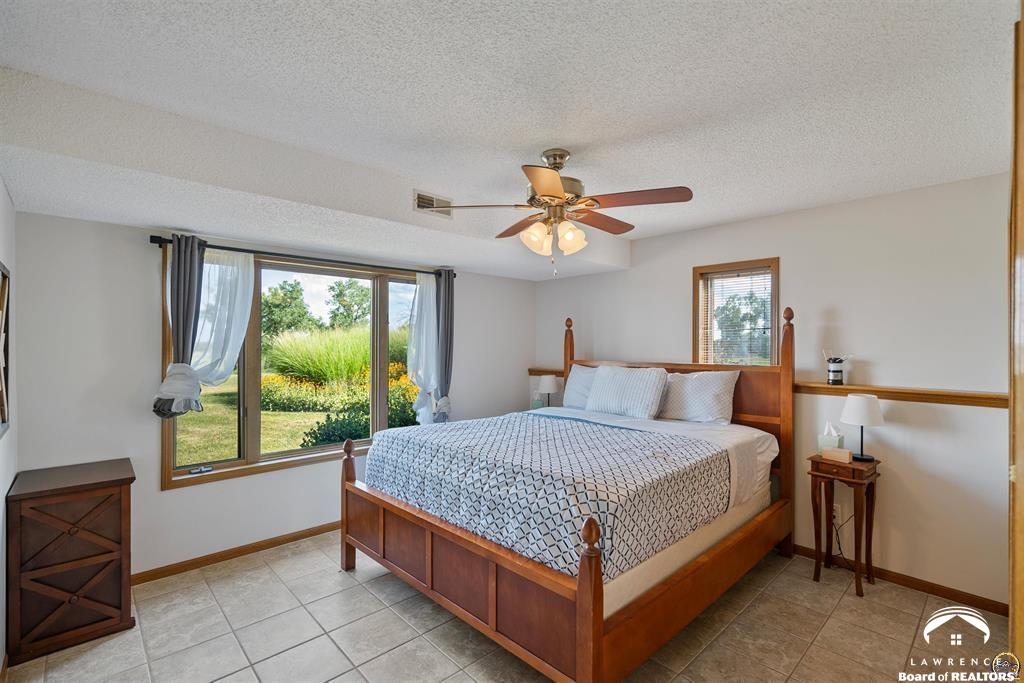 9736 West Lake Road Ozawkie, KS 66070 - Photo 43 of 93