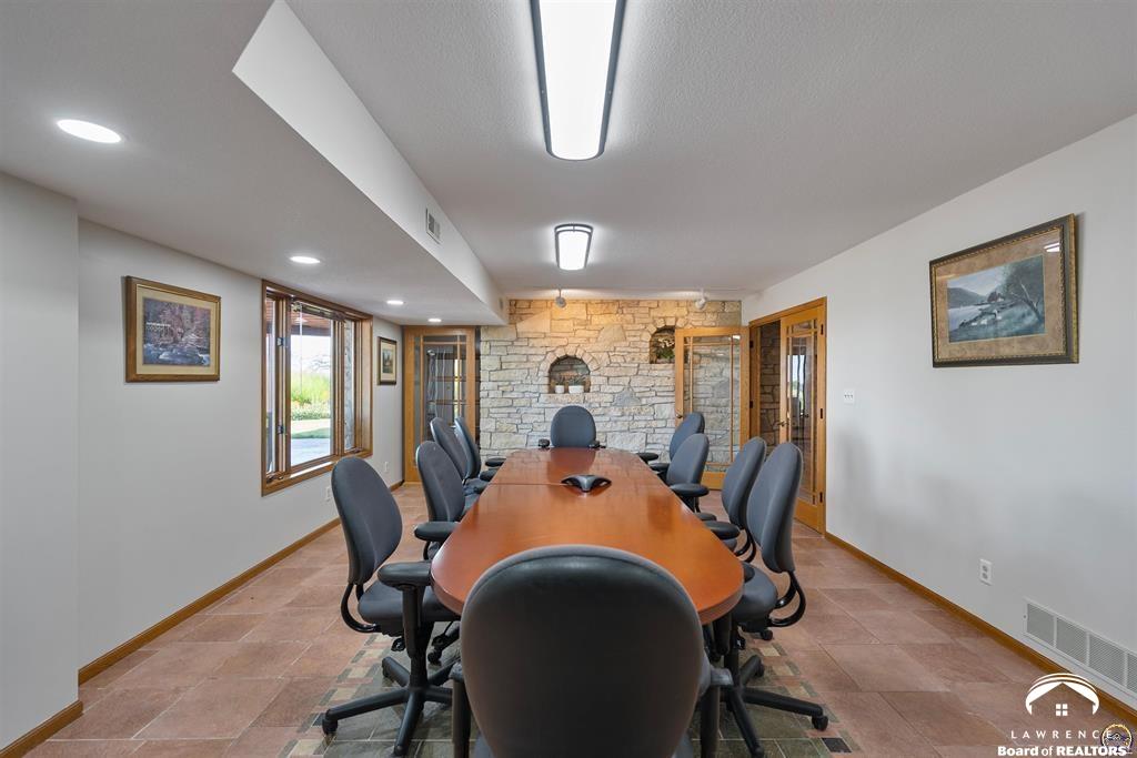 9736 West Lake Road Ozawkie, KS 66070 - Photo 58 of 93