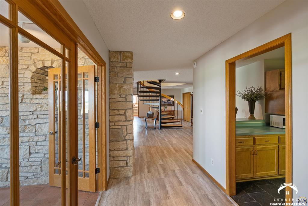 9736 West Lake Road Ozawkie, KS 66070 - Photo 59 of 93