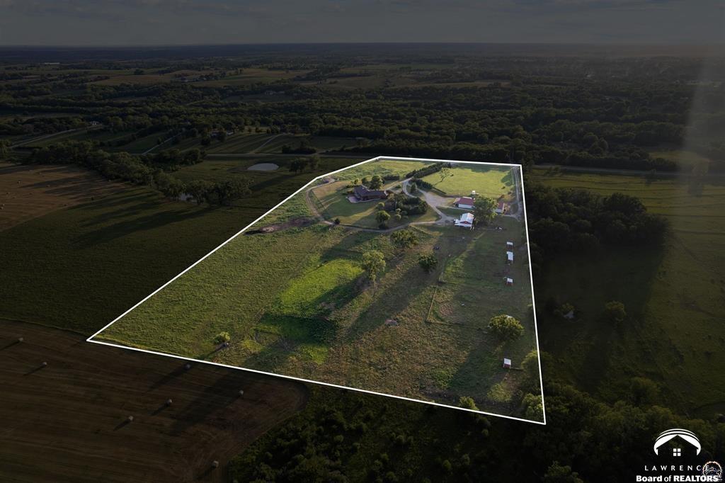 9736 West Lake Road Ozawkie, KS 66070 - Photo 6 of 93