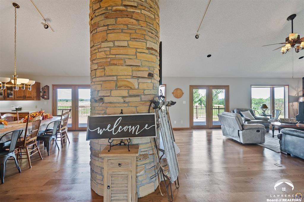 9736 West Lake Road Ozawkie, KS 66070 - Photo 65 of 93