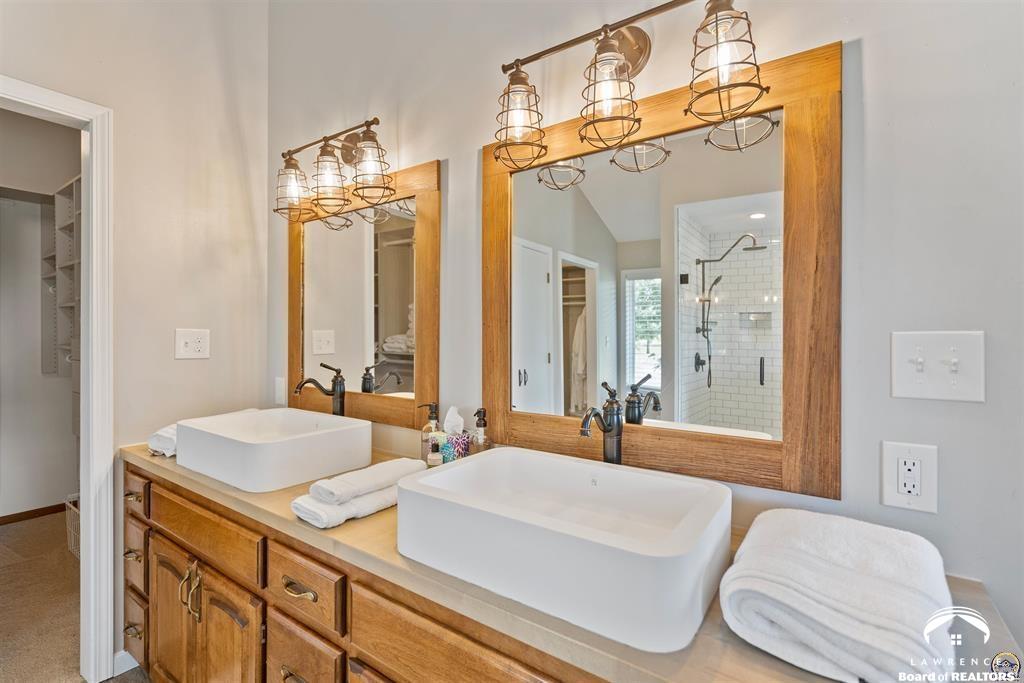 9736 West Lake Road Ozawkie, KS 66070 - Photo 74 of 93