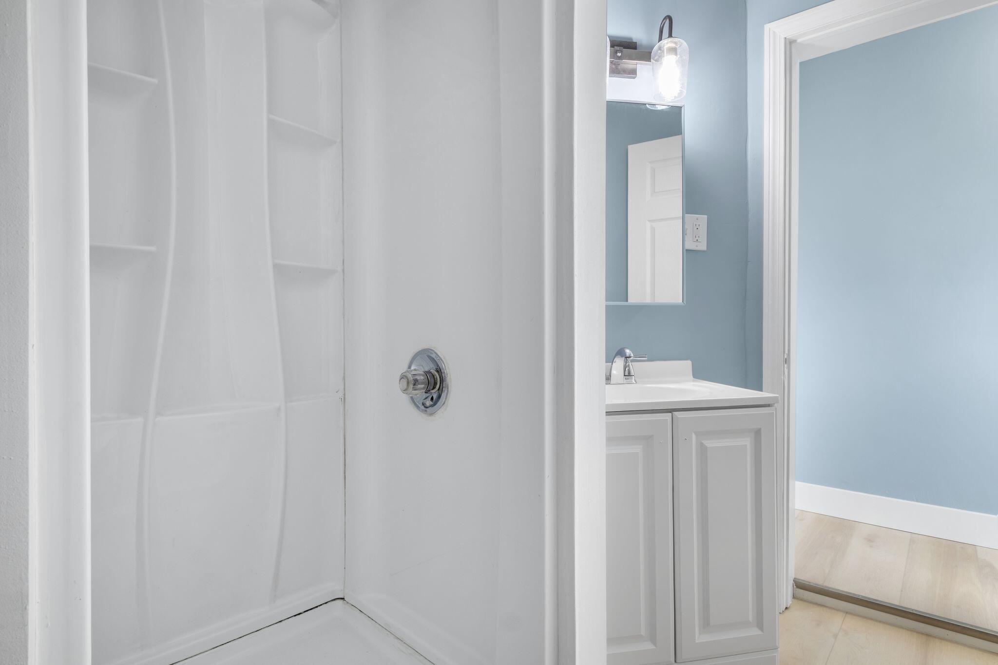 153 Spring Street Lewiston, ME 04240 - Photo 33 of 43 Full Bath