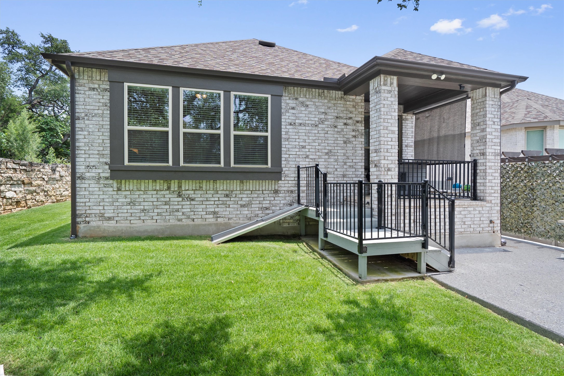 104 Arrowhead Mound Road Georgetown, TX 78628 - Photo 29 of 39