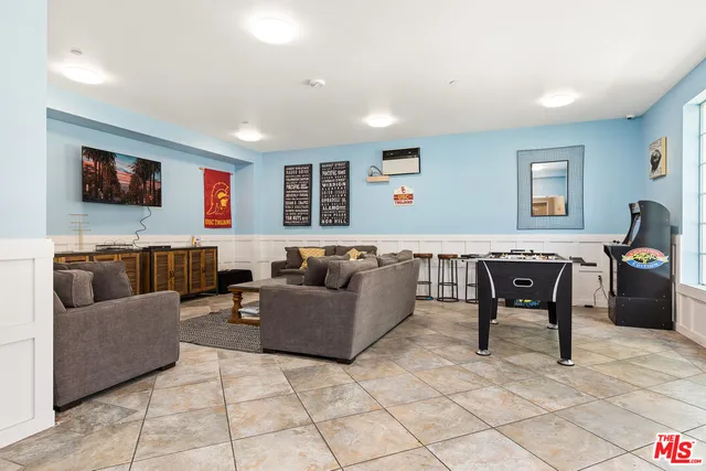 $4,100 | 630 West 28th Street, Unit 1, Los Angeles, CA 90007