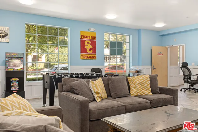 $4,100 | 630 West 28th Street, Unit 1, Los Angeles, CA 90007