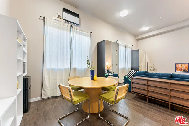 $3,000 | 630 West 28th Street, Unit 4, Los Angeles, CA 90007
