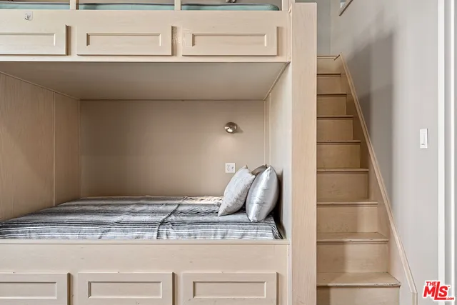 $4,100 | 630 West 28th Street, Unit 1, Los Angeles, CA 90007