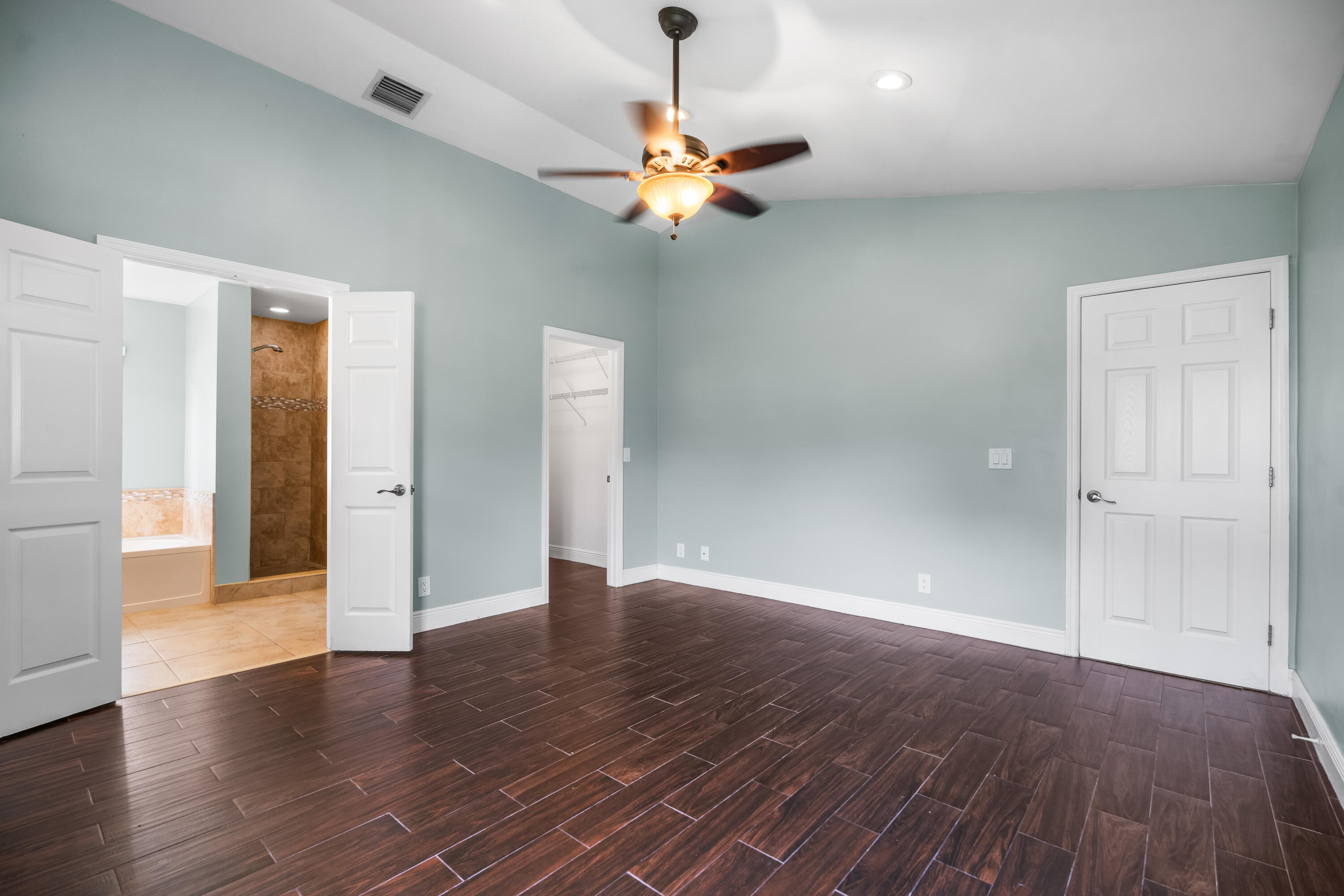 6118 Pompano Street Jupiter, FL 33458 - Photo 23 of 43 DSC03008