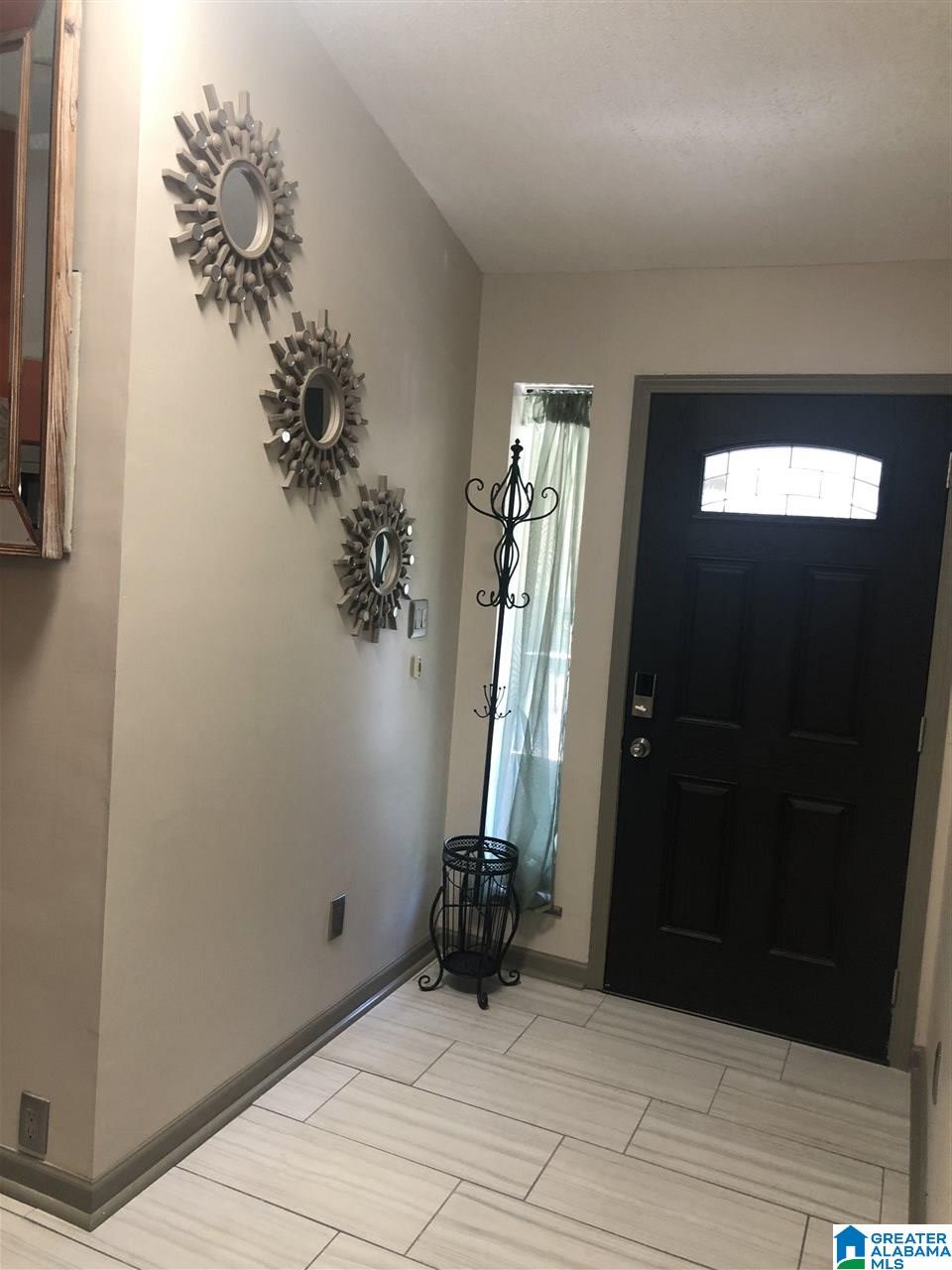 3826 Windhover Birmingham, AL 35216 - Photo 3 of 13
