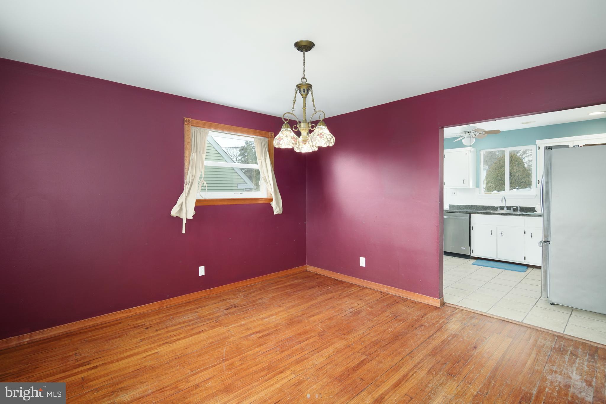 14 Harding Avenue Runnemede, NJ 08078 - Photo 11 of 28 Dining Room