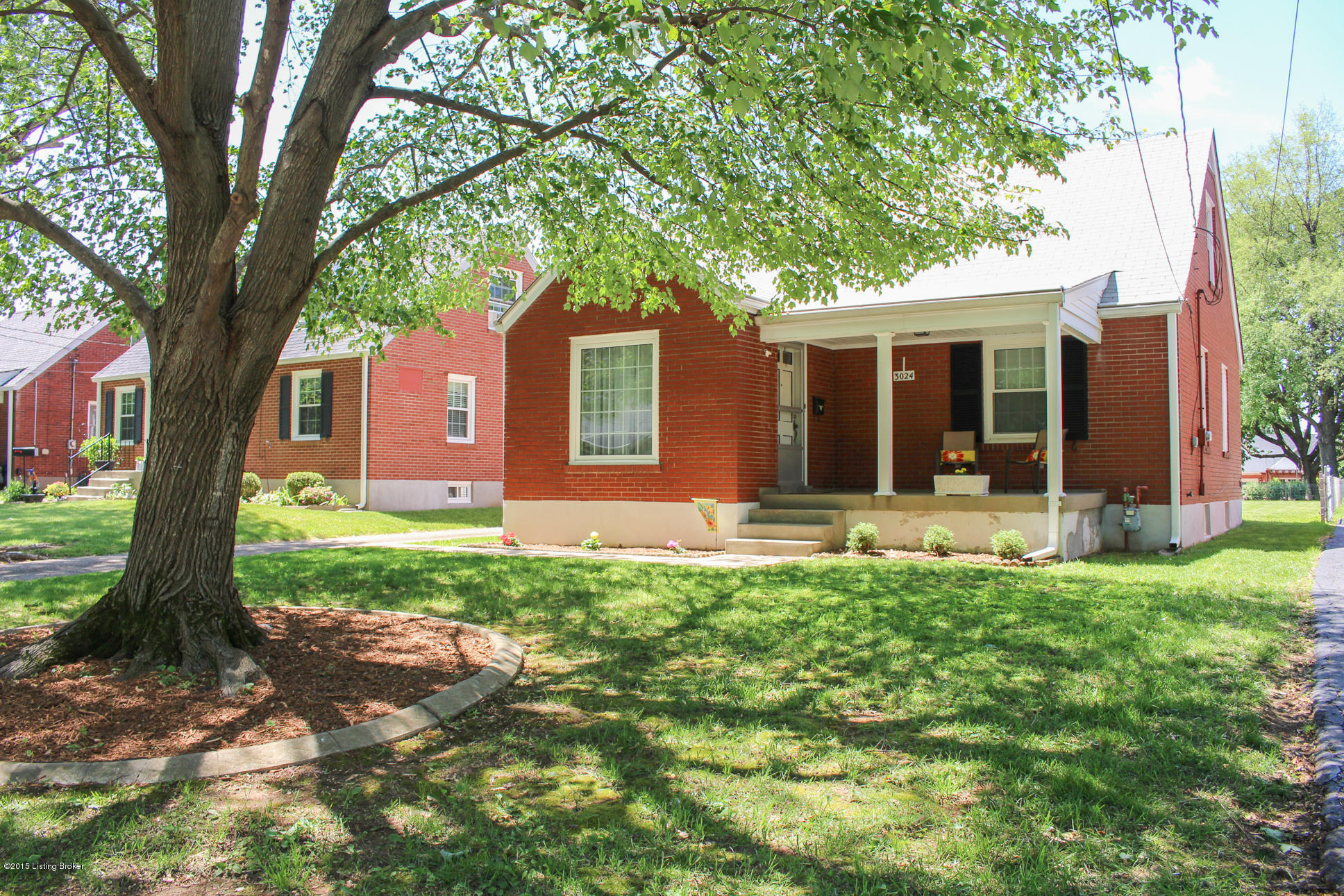 3024 Bobolink Road Louisville, KY 40217 - Photo 2 of 43 IMG_1283
