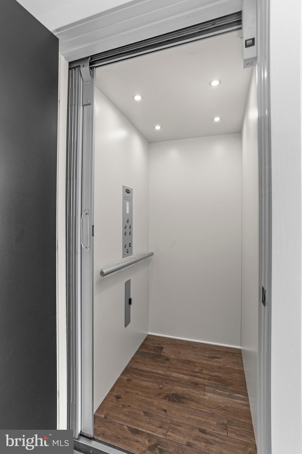 4582 Riverside Way Philadelphia, PA 19127 - Photo 21 of 41 Gallery Image 21