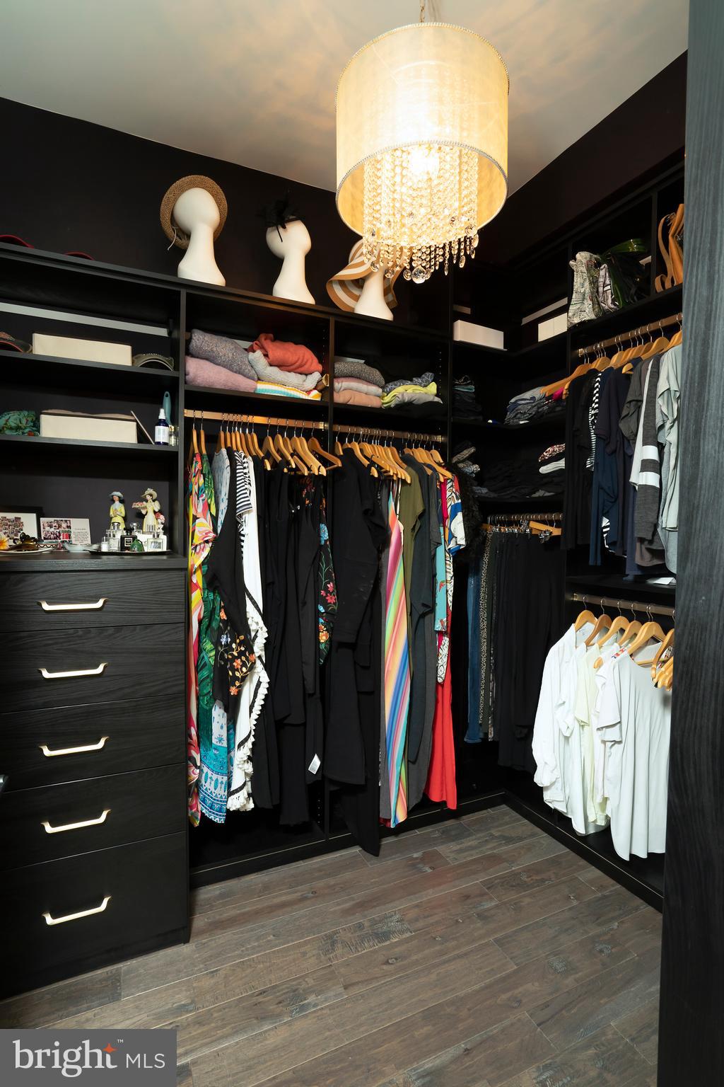 4582 Riverside Way Philadelphia, PA 19127 - Photo 34 of 41 Gallery Image 34