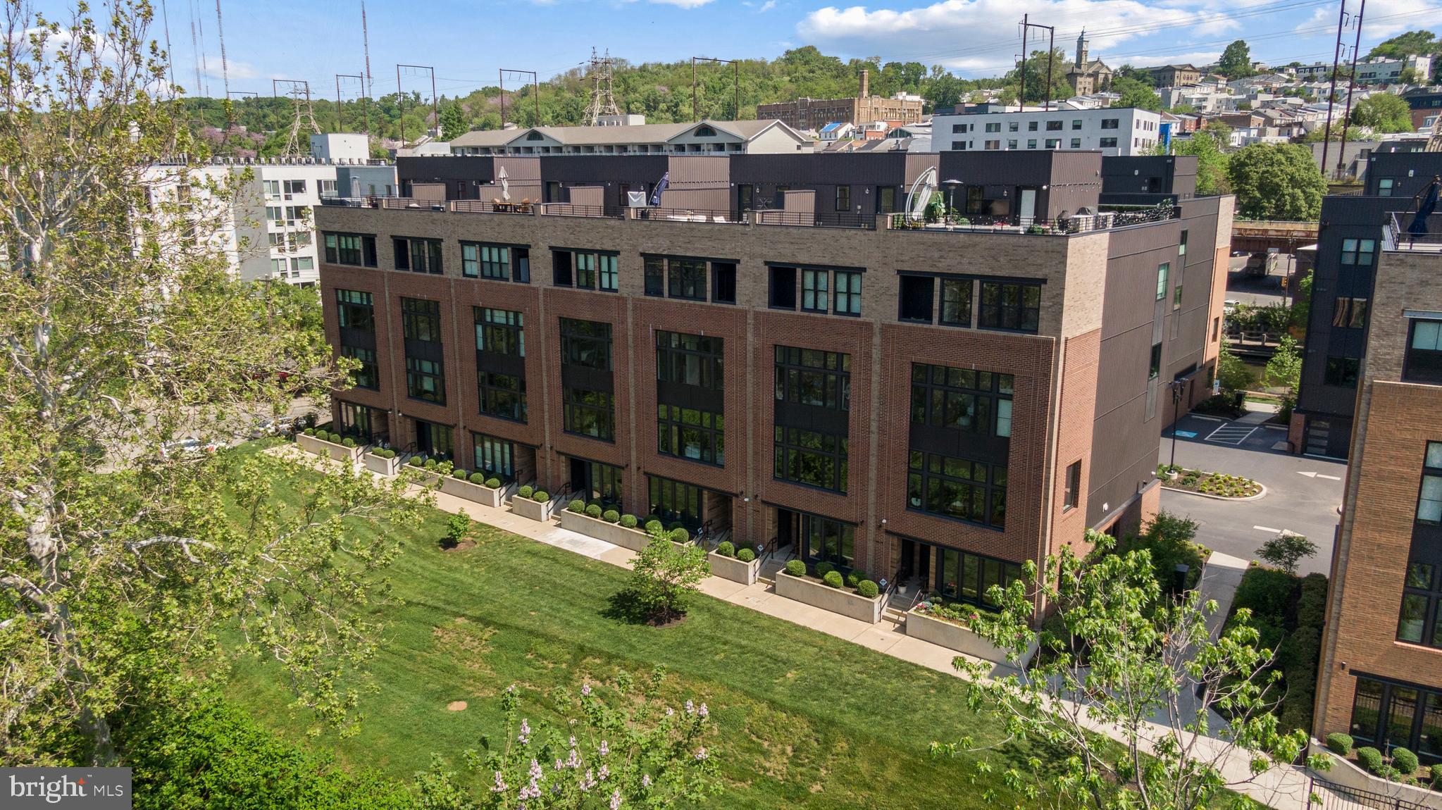 4582 Riverside Way Philadelphia, PA 19127 - Photo 40 of 41 Gallery Image 40