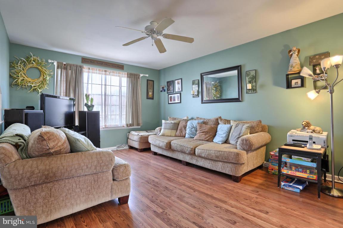 190 Riders Way Lebanon, PA 17042 - Photo 8 of 34 Gallery Image 8