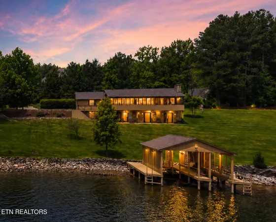 $1,299,900 | 326 Chamberlain Cove Road, Kingston, TN 37763