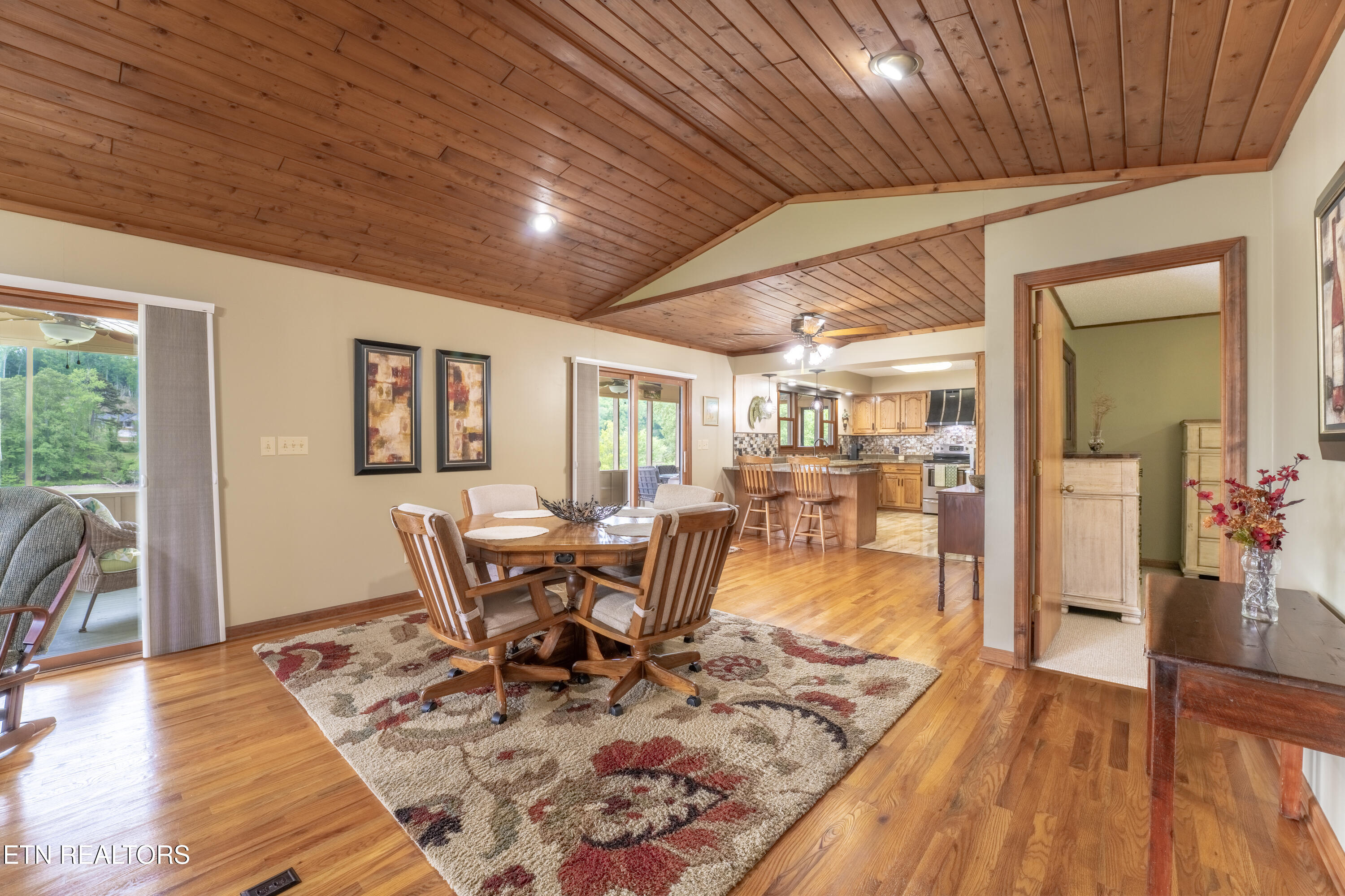 326 Chamberlain Cove Road Kingston, TN 37763 - Photo 15 of 49 13