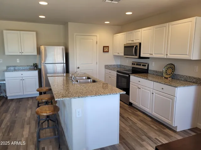 $3,000 | 70 West Monte Cristo Drive, Wickenburg, AZ 85390