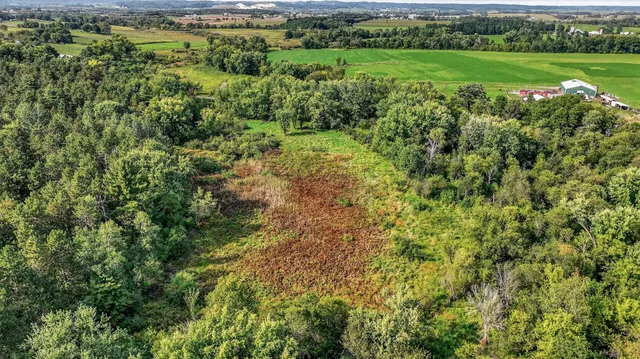 $720,000 | W15971 Cedar Road, Springfield, WI 54659