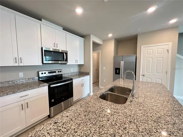 $2,450 | 996 Robin Holly Street, Ocoee, FL 34761