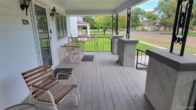 $225,000 | 220 East 5th Street, Julesburg, CO 80737