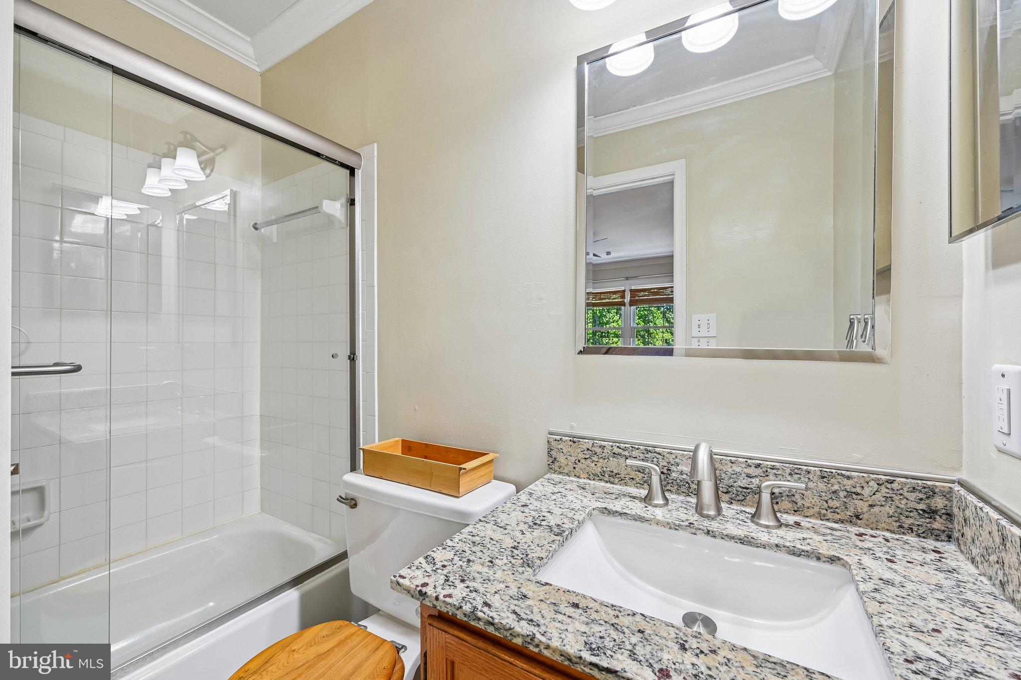 9411 Nicklaus Lane, Unit 62 Laurel, MD 20708 - Photo 35 of 68 primary bath