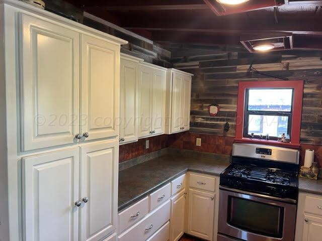 18 Catfish Street Memphis, TX 79245 - Photo 6 of 50 kitchen 2