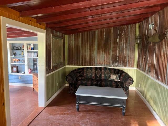 18 Catfish Street Memphis, TX 79245 - Photo 10 of 50 sitting area