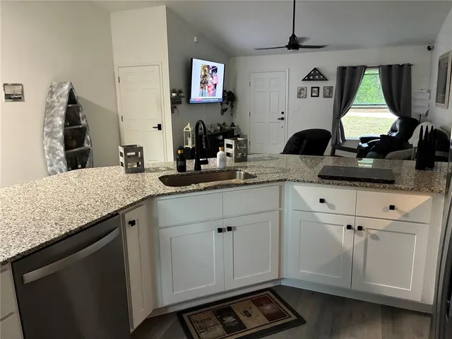 $259,000 | 4014 Southeast 140th Place, Summerfield, FL 34491