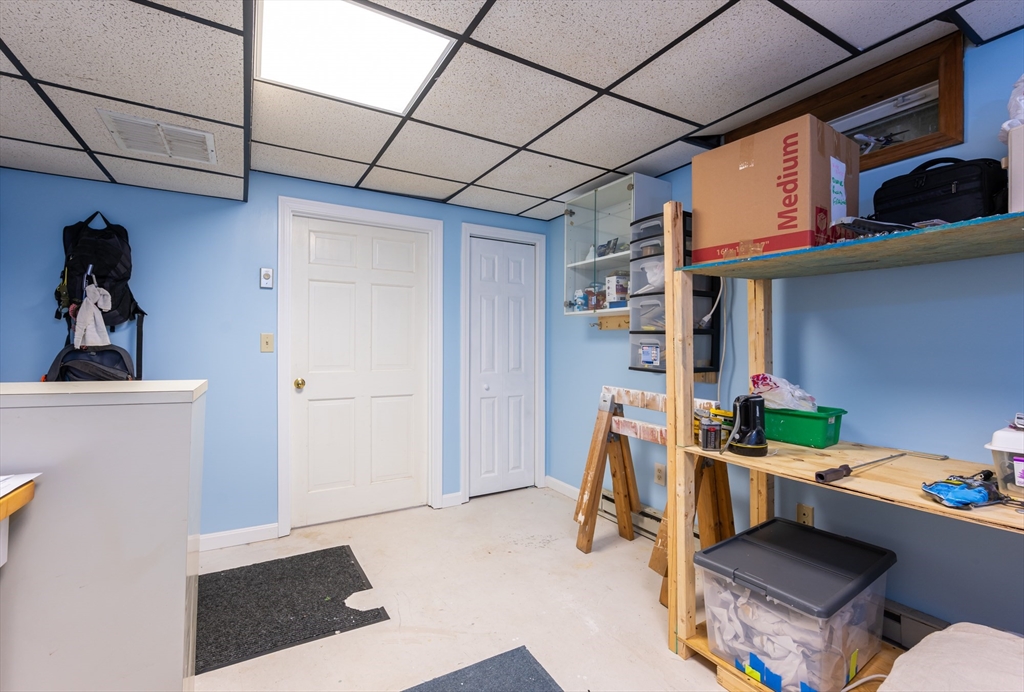 11 Emerson Road Nashua, NH 03062 - Photo 24 of 35