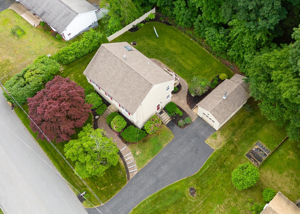 11 Emerson Road Nashua, NH 03062 - Photo 34 of 35 an aerial view of a house