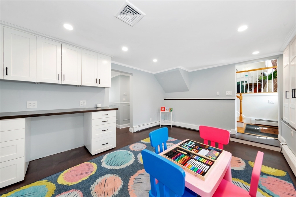 46 Arlington Road Woburn, MA 01801 - Photo 25 of 33 Gallery Image 25