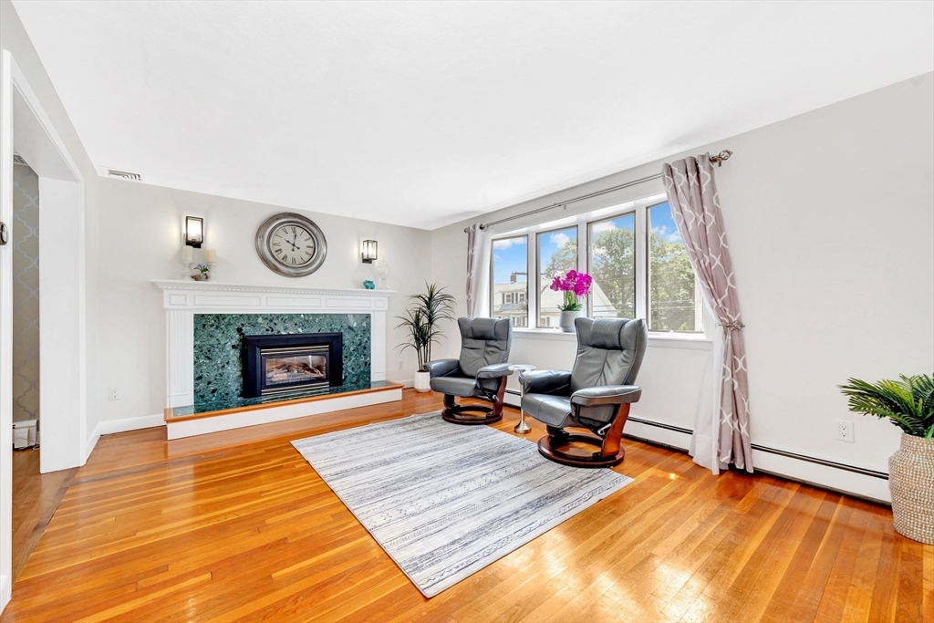 46 Arlington Road Woburn, MA 01801 - Photo 5 of 33 Gallery Image 5