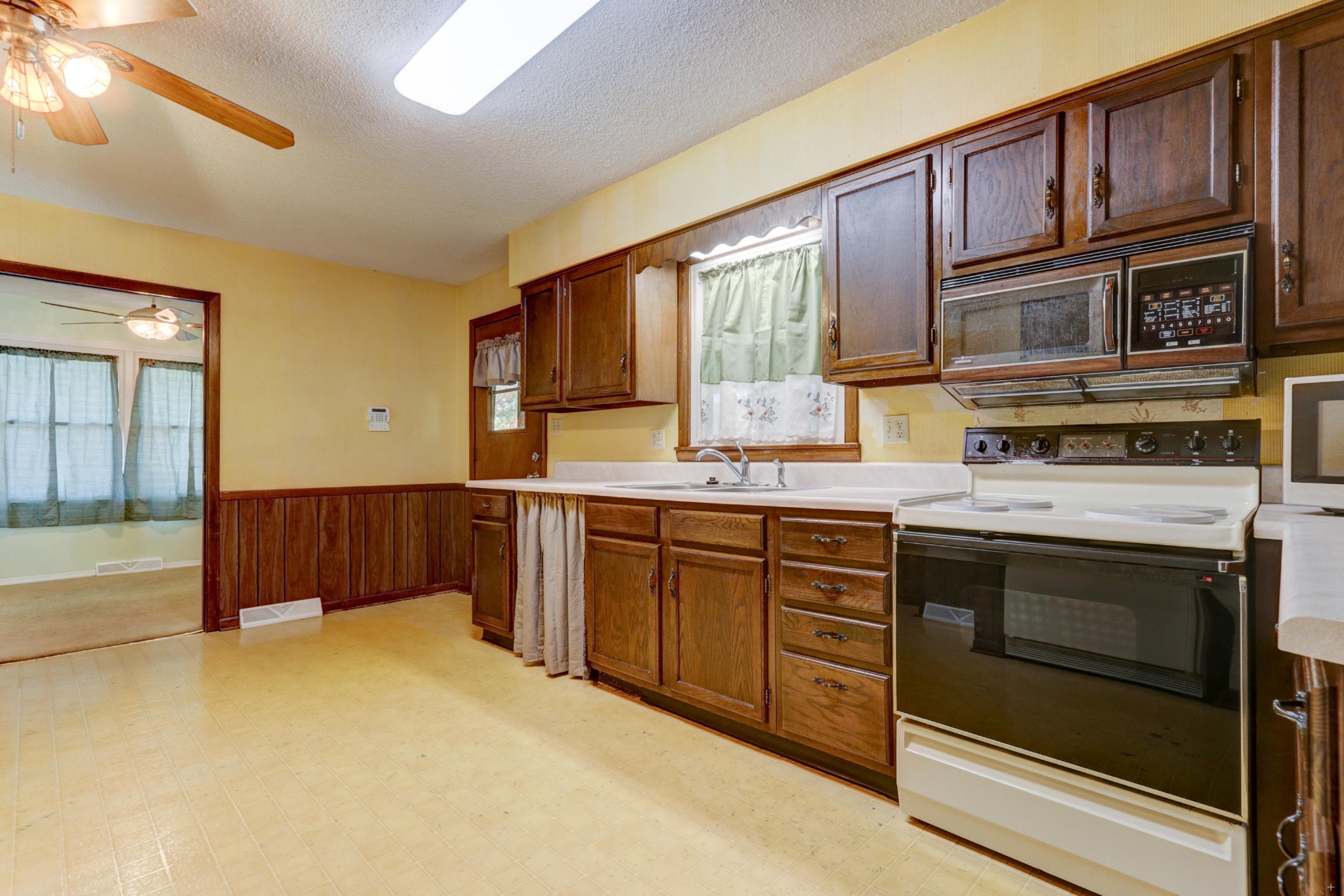 464 Robertsville Road Oak Ridge, TN 37830 - Photo 10 of 27 Gallery Image 10