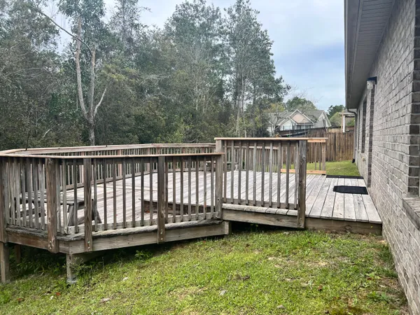 $2,300 | 123 Crab Apple Avenue, Crestview, FL 32536