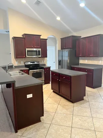 $2,300 | 123 Crab Apple Avenue, Crestview, FL 32536