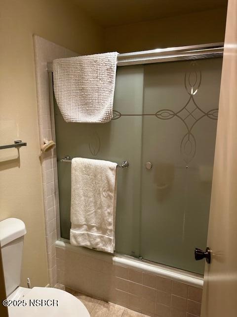 66 Stanford Circle Lompoc, CA 93436 - Photo 20 of 23 a bathroom with a shower and a toilet