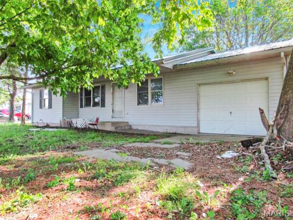 22662 South Centennial Road Jerseyville, IL 62052 - Photo 1 of 19