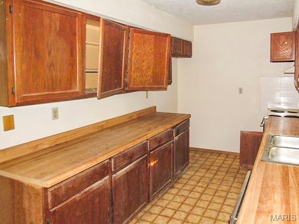 22662 South Centennial Road Jerseyville, IL 62052 - Photo 10 of 19